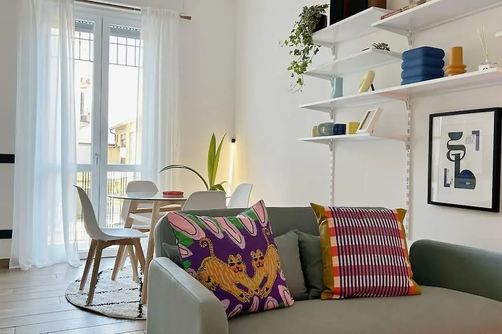 Sunnyflat Near Navigli E Bocconi Apartment Milan Italy