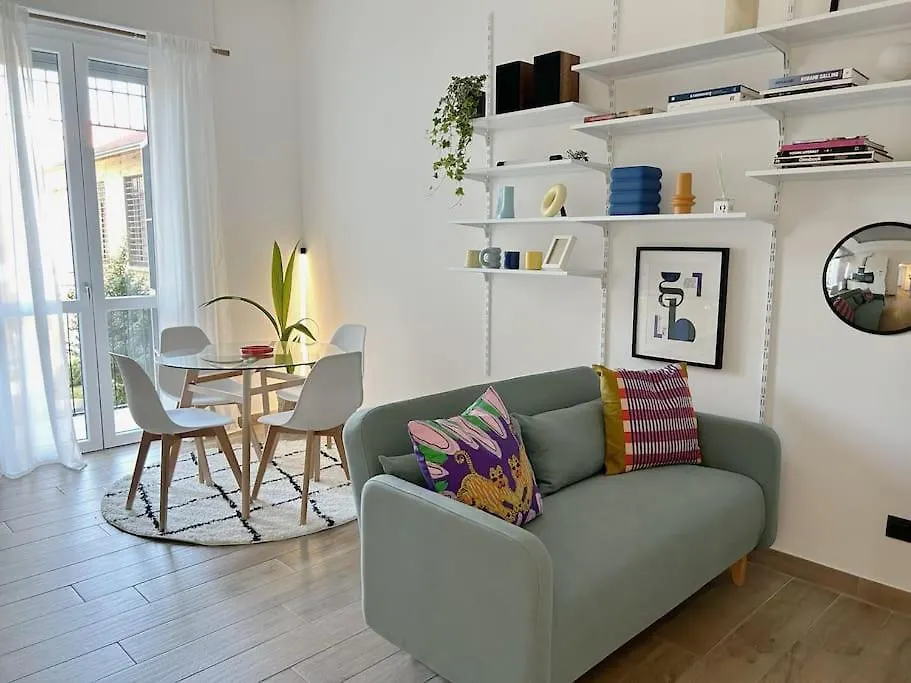 Sunnyflat Near Navigli E Bocconi Apartment Milan